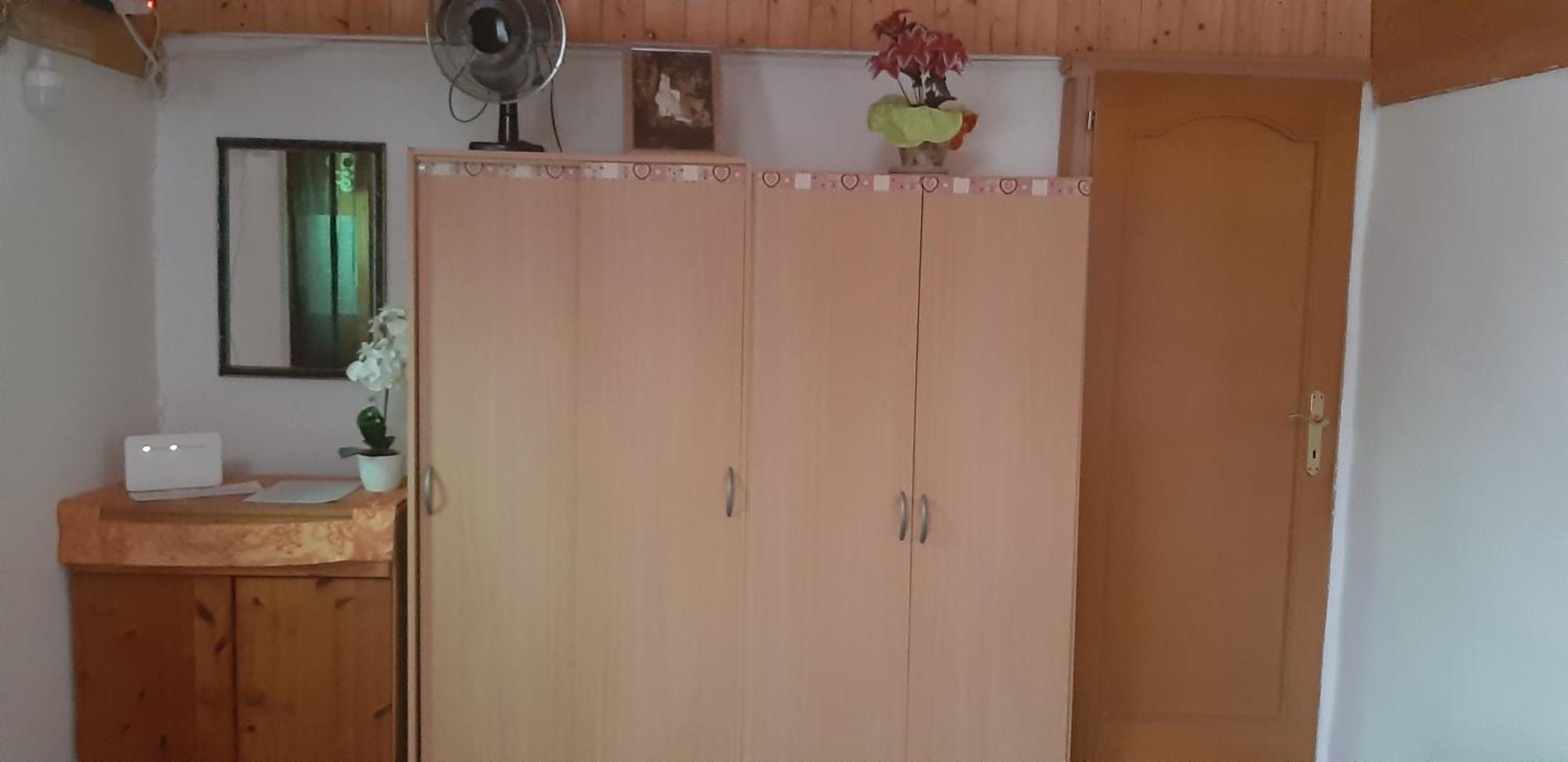 Kamilla Vendeghaz Appartement Écs Buitenkant foto